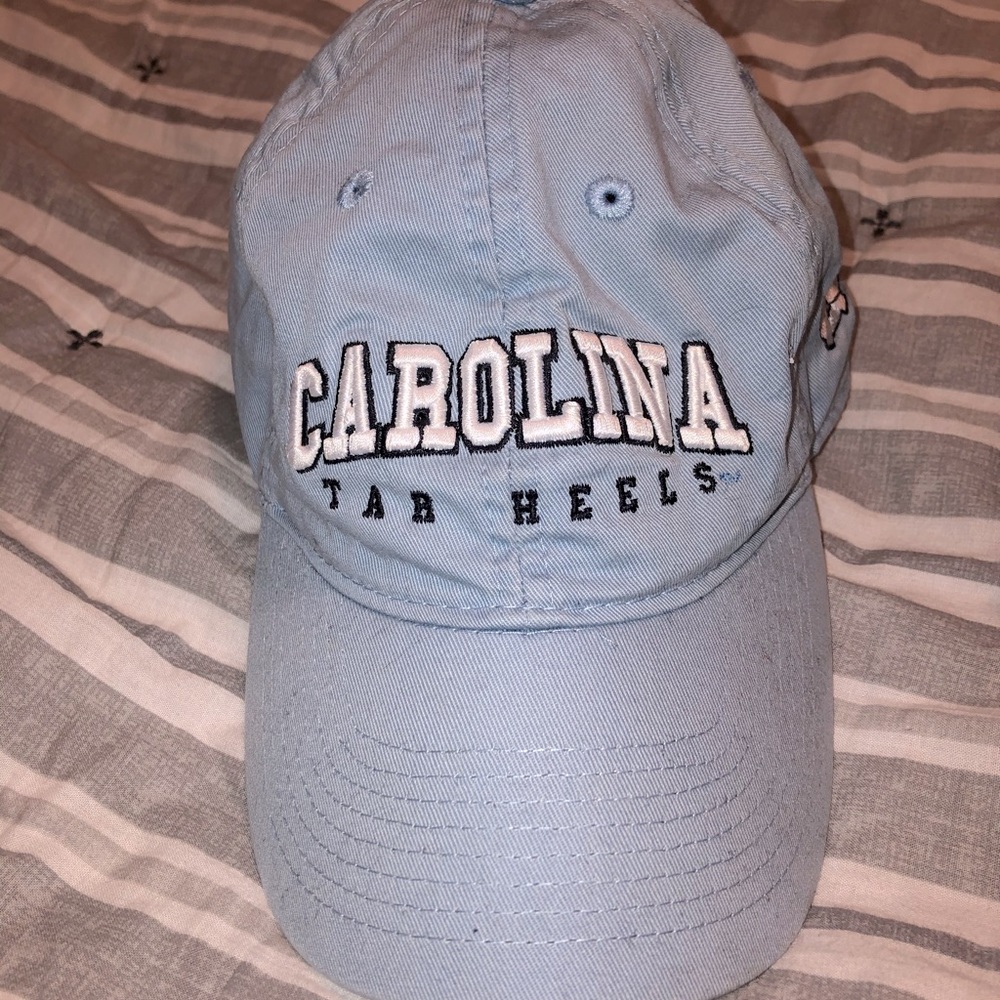 North Carolina Tar Heels ball cap